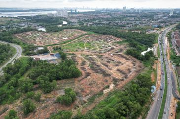 Pasir Gudang 85 Acres Medium Industrial Land For SALE ‼️ 