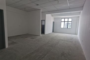Pasir Gudang Jalan Kong Kong Double Storey Shoplot For Rent 
