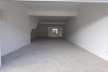 Pasir Gudang Jalan Kong Kong Double Storey Shoplot For Rent 