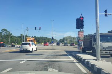 Selangor Petaling Bukit Raja Puncak Alam 40 Acres Zoning Residential Land for SALE ‼️