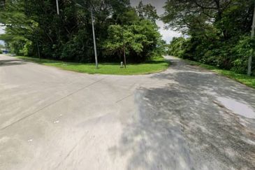 Selangor Hulu Selangor Batang Kali 73 Acres Converted Industrial Land for SALE ‼️