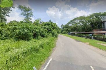 Selangor Hulu Selangor Batang Kali 73 Acres Converted Industrial Land for SALE ‼️