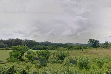 Selangor Hulu Selangor Batang Kali 73 Acres Converted Industrial Land for SALE ‼️