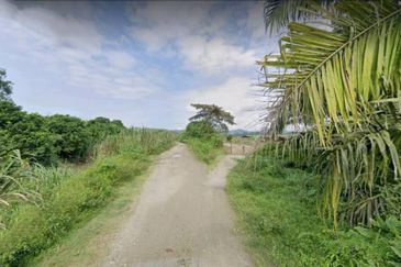 Selangor Hulu Selangor Batang Kali 73 Acres Converted Industrial Land for SALE ‼️