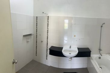 Kulai Indahpura Diamond Residence Double Storey Terrace House For Sale 