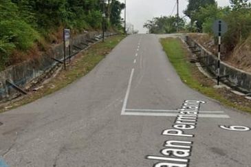 Kempas Baru Commercial Land For Sale 