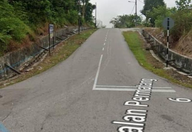 Kempas Baru Commercial Land For Sale 