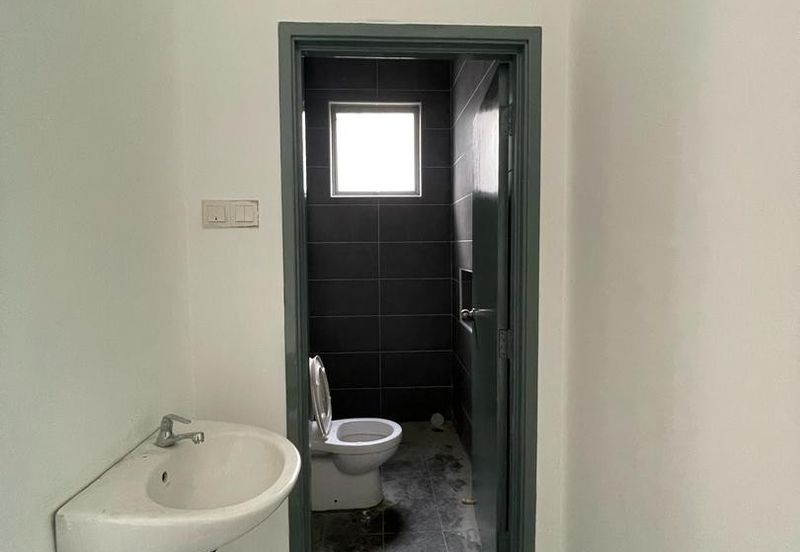 Kulai Taman Tropika Double Storey Cluster House FOR SALE ‼️ 