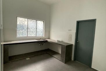 Kulai Taman Tropika Double Storey Cluster House FOR SALE ‼️ 