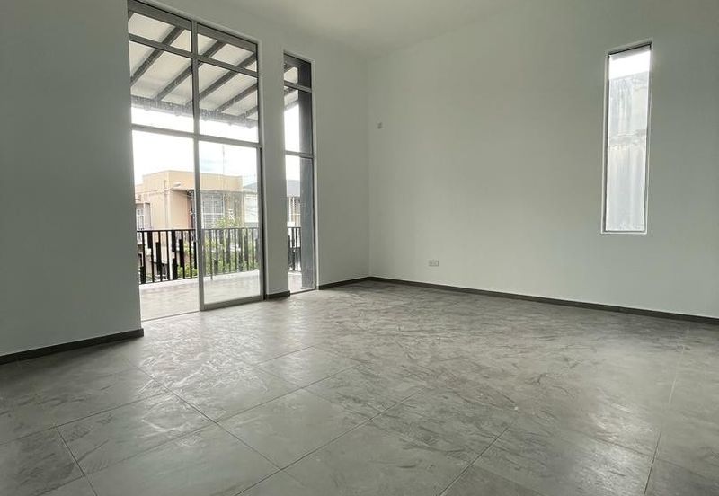 Kulai Taman Tropika Double Storey Cluster House FOR SALE ‼️ 