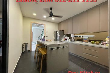 Selayang Idaman Hills Freehold Gated & Guarded Semi-D Surrounded By Greens Convenient for Groceries, Schools, eassy access