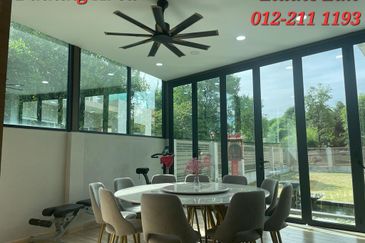 Selayang Idaman Hills Freehold Gated & Guarded Semi-D Surrounded By Greens Convenient for Groceries, Schools, eassy access