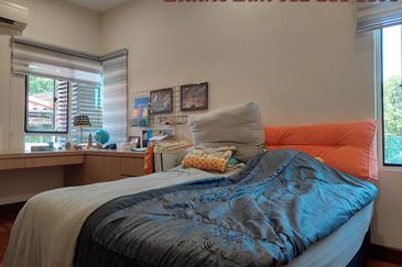 Selayang Idaman Hills Freehold Gated & Guarded Semi-D Surrounded By Greens Convenient for Groceries, Schools, eassy access