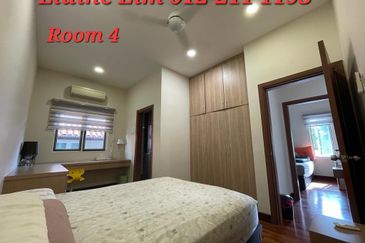 Selayang Idaman Hills Freehold Gated & Guarded Semi-D Surrounded By Greens Convenient for Groceries, Schools, eassy access