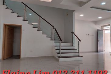 Damansara Damai @ Sutera Damansara 2 Storey Fully Renovated Link House, Matured Township conveniently close to amenities, MRT, schools. 