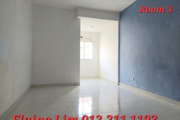 Damansara Damai @ Sutera Damansara 2 Storey Fully Renovated Link House, Matured Township conveniently close to amenities, MRT, schools. 