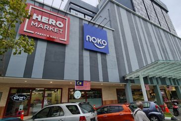 Ipoh Road Plaza Sungai Mas Shop To Let. 4 Storey Retail Space/Shop with 8 Storey Office, 600 Parking Space, 24 Hours Security, Easy connect to KL.