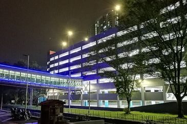 Jalan Ipoh Plaza Sungai Mas Office Rent. Above Shopping Mall from 1000 sq.ft TO LET. 600 Parking Space, 24 Hours Security, Easy connect to KL.