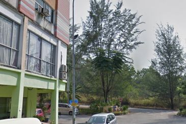 Rawang Bandar Country Home Freehold 4 Sty Shop Office, Matured Neighbourhood. 