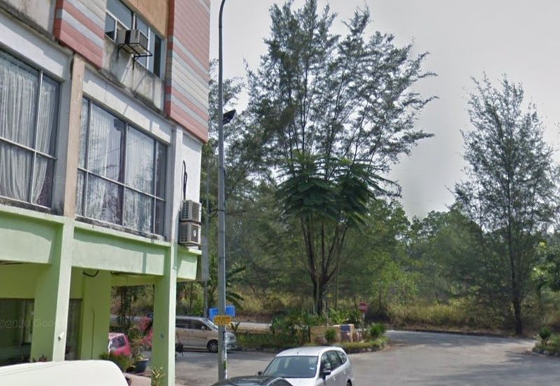 Rawang Bandar Country Home Freehold 4 Sty Shop Office, Matured Neighbourhood. 