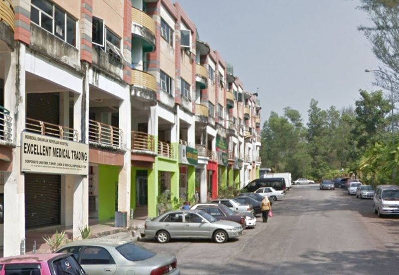 Rawang Bandar Country Home Freehold 4 Sty Shop Office, Matured Neighbourhood. 