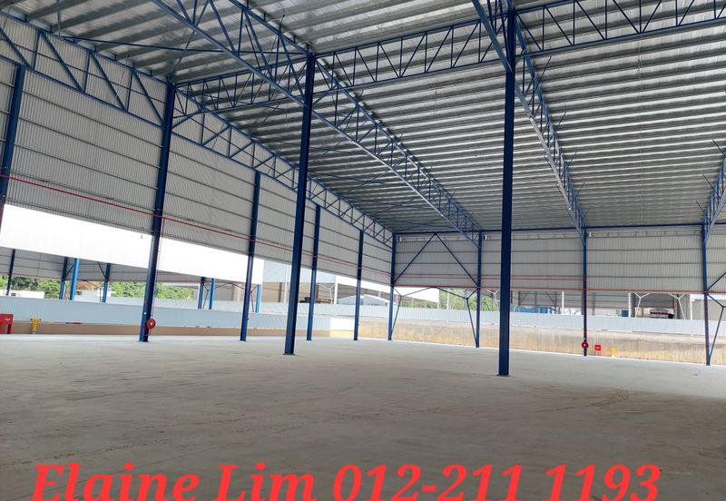 Rawang Single Storey Detached Factory with 2 storey Office For Sale. Easy access to LATAR, GUTHRIE, NORTH SOUTH HIGHWAY.