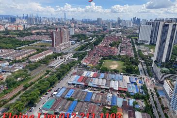 Selayang Condo TO LET.  Ecosky Residence Condo. Comprises Commercial & Residential Condo with Link Bridge to Commercial Hub