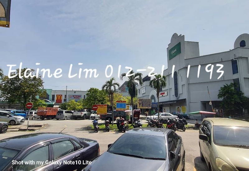 KL Taman Permata Shop / Hotel For Sale. Freehold Shop, With Lift. Near Kuala Lumpur City Centre, Wangsa Maju & Sri Rampai LRT Station.