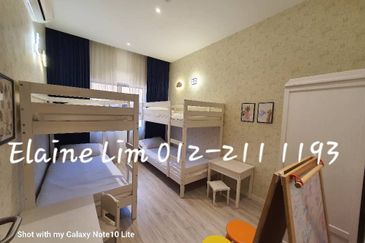 KL Taman Permata Shop / Hotel For Sale. Freehold Shop, With Lift. Near Kuala Lumpur City Centre, Wangsa Maju & Sri Rampai LRT Station.