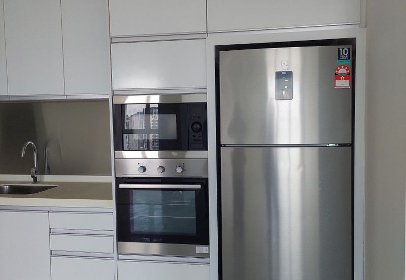 Jalan Ipoh Ecosky Residence Condo To Let. Cover Link Bridge to Commercial Hub , KTM & Bus Station.  