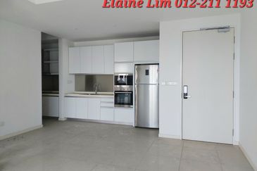 Kepong Ecosky Residence Condo To Let. Cover Link Bridge to Commercial Hub, KTM & Bus Station. Near KL city center, eassy access to Highways.