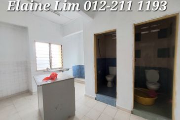 Batu Caves Taman Batu, 3 Storey Freehold Corner Shop FOR SALE. Strategic Location near major roads & highways MRR2, DUKE, Jln Ipoh. 