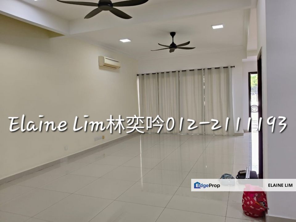 Sustera Damansara @ Damansara Damai | 3-Storey Link House For Rent | 3000 sqft | 5+1R, 6B | 9 Airconds | Partially Furnished | Spacious & Move-In Now, Selangor, Damansara Damai
