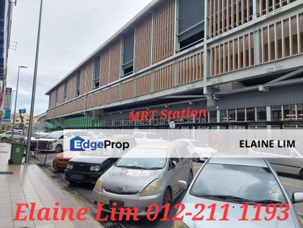 Kepong Taman Usahawan Office with lift, Opposite AEON, convenient amenities, LRT, Banks, shops, Bus Stop. To Let, Kuala Lumpur, Kepong