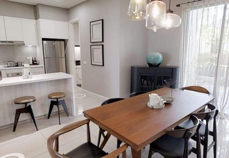 Rawang Taman Sari Freehold New 3 Sty Garden Luxury Corner House For Sale. Surround by Green. 1.5Km from Rawang Toll. Near AEON, International School.