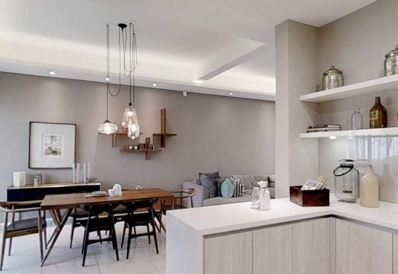 Rawang Taman Sari Freehold New 3 Sty Garden Luxury Corner House For Sale. Surround by Green. 1.5Km from Rawang Toll. Near AEON, International School.