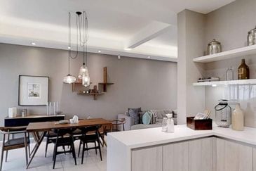 Rawang Taman Sari Freehold New 3 Sty Garden Luxury Corner House For Sale. Surround by Green. 1.5Km from Rawang Toll. Near AEON, International School.