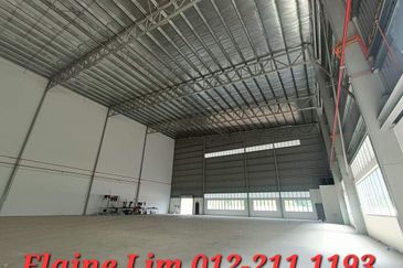 Puncak Alam Semi-Detached Factory For Sale. Strategic Location, Great ROI, 6.5  km to ECRL, Skilled Workforce & Talents Available. 