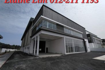 Puncak Alam Semi-Detached Factory For Sale. Strategic Location, Great ROI, 6.5  km to ECRL, Skilled Workforce & Talents Available. 
