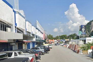 Batu Caves Taman Samudra Industrial Park, Link Factory For Sale. Easy Access to Highway, MRR2, KARAK, NKVE, DUKE, Jln Ipoh. 
