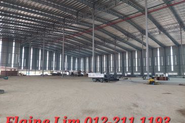 Shah Alam Hicom Industrial Estate Detached Factory To Let. One of the Malaysia top industrial hubs. Excellent connectivity to Highways & Ports.