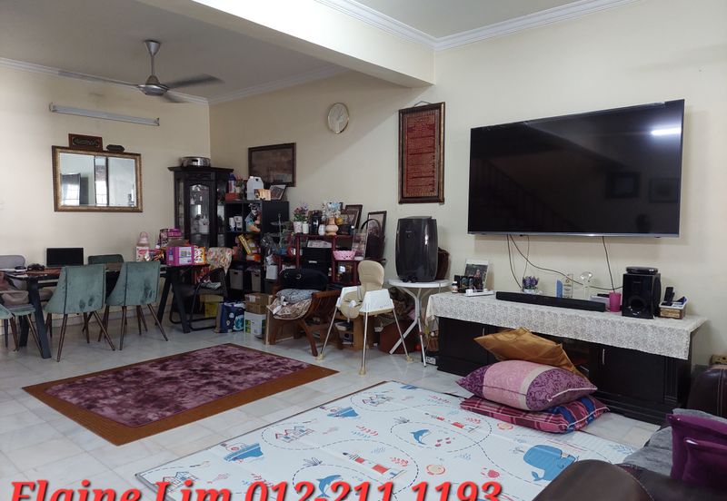 Kepong Bandar Sri Damansara 2 Storey End Lot House For Sale. Freehold Renovated, matured township near amenities, Schools, Banks. 