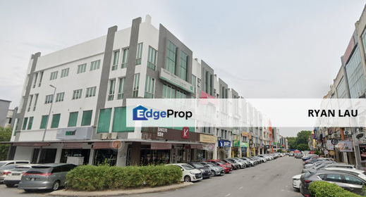 Puchong Bnadar Puteri Shop lot , Selangor, Puchong