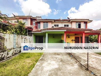 Easy Access Double Storey Taman Desa Vista Salak Tinggi For Rent, Selangor, Sepang