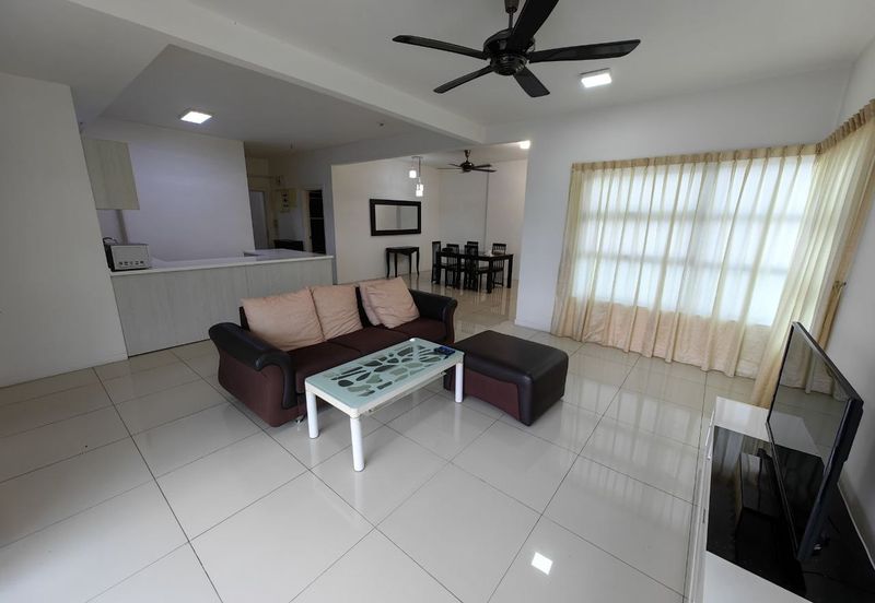 Ujana Executive Apartment