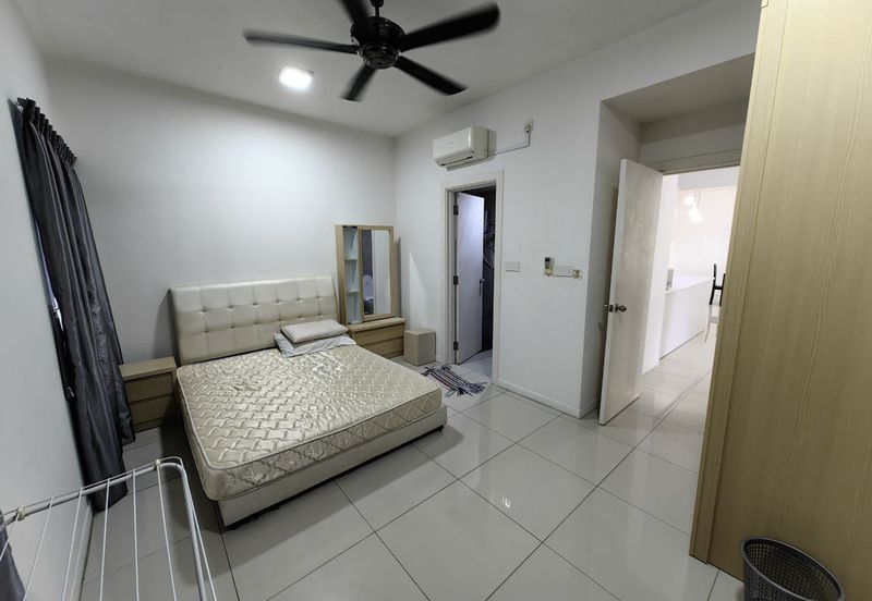 Ujana Executive Apartment