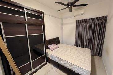 Ujana Executive Apartment