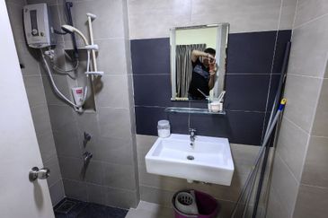 Ujana Executive Apartment