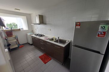 Ujana Executive Apartment