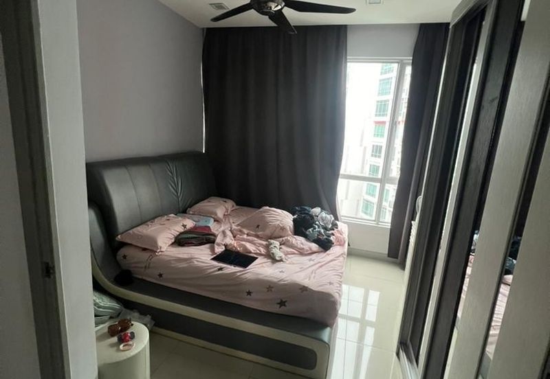 Dedaun Hijau (Greenfield Regency)